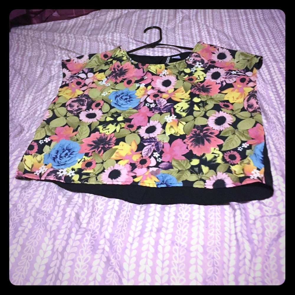 Floral crop top
