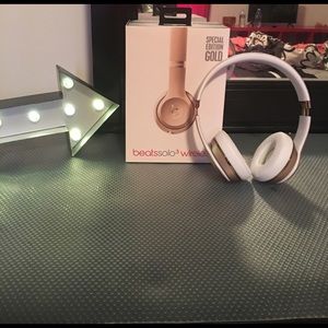 Beat wireless solo 3