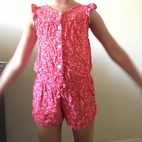 GENUINE KIDS/ OSH KOSH RED ROMPER 5T - Picture 3 of 4