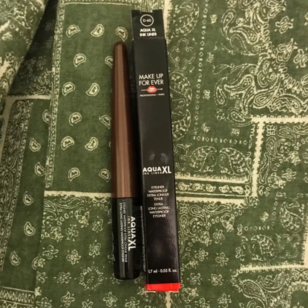 Make Up For Ever Liner 💁🏼💖/ Sold on Ⓜ️ercari