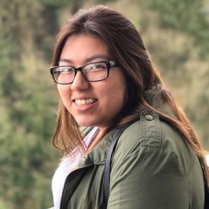 Meet your Posher, Ana