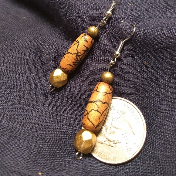 Dangling earrings - Picture 4 of 4