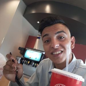 Meet your Posher, Marwan