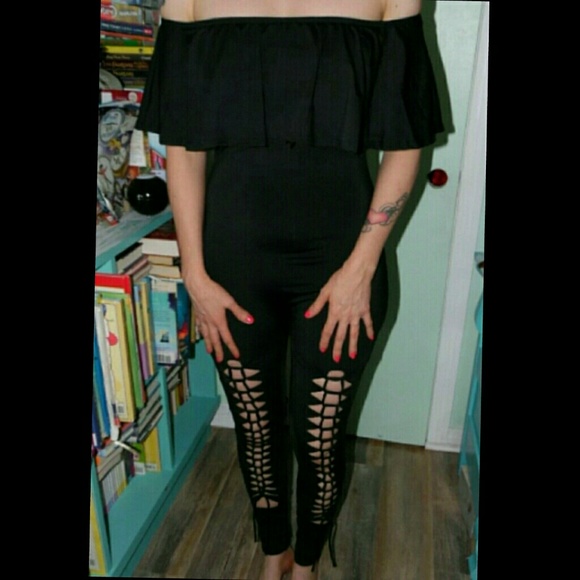 OFF THE SHOULDER JUMPSUIT - Picture 2 of 2