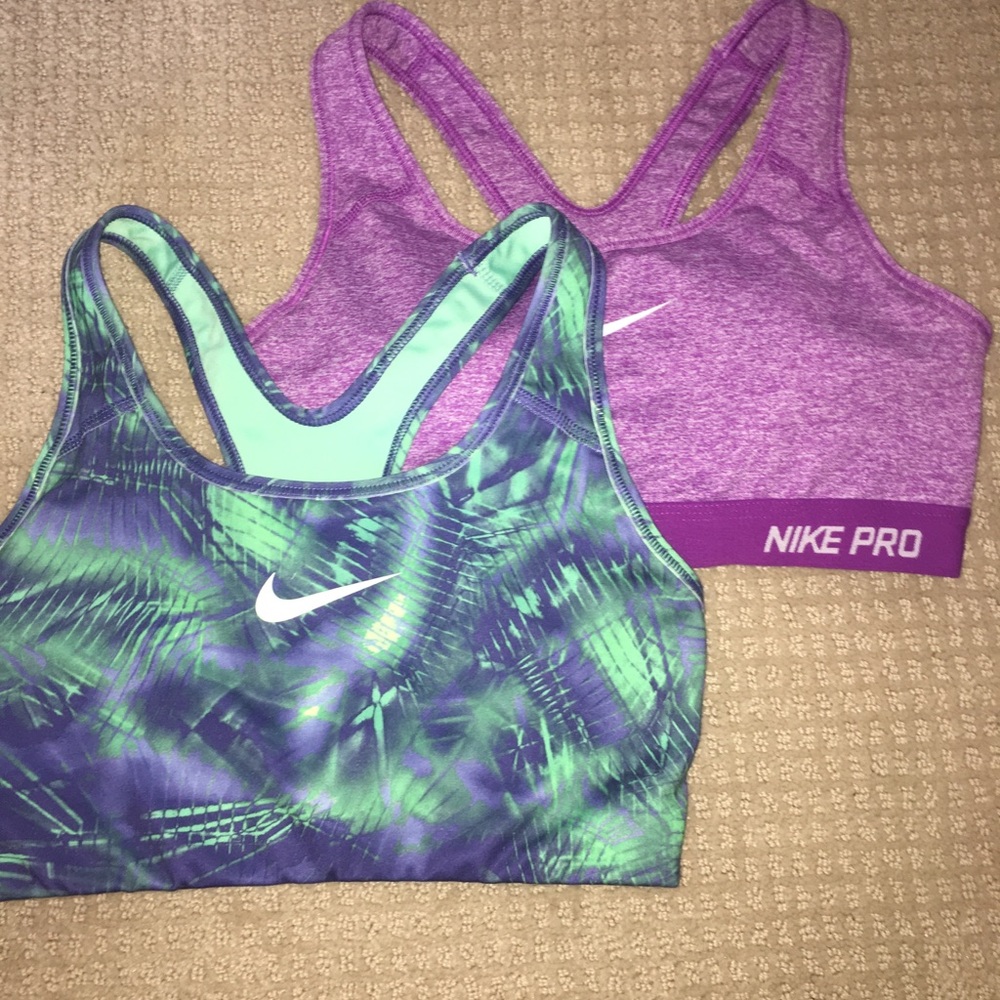 NIKE sport bras
