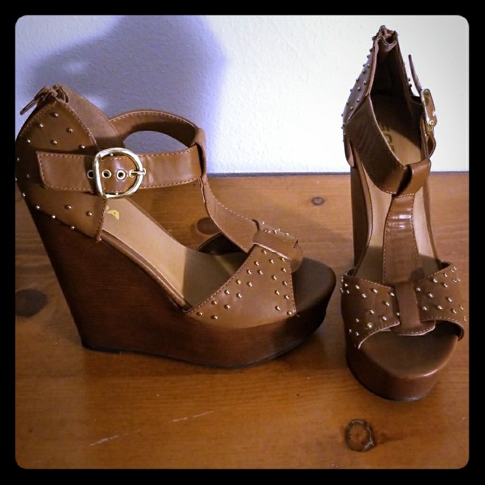 SODA  platform wooden sandals