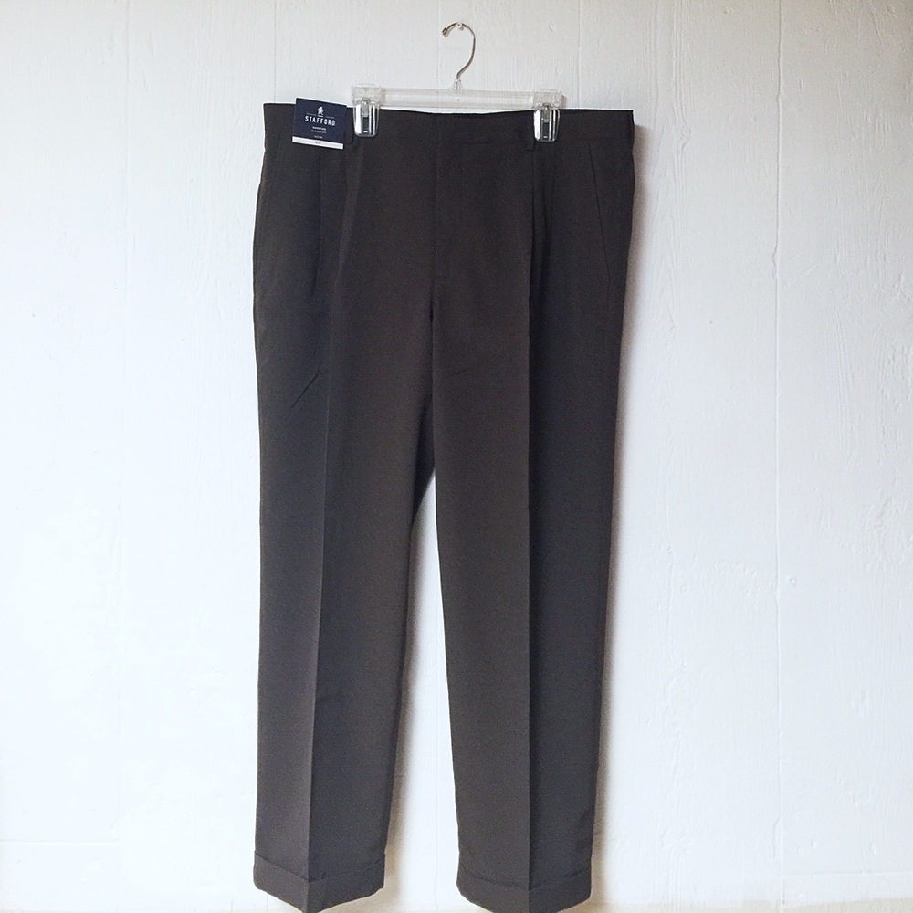 Stafford Signature Classic-Fit Dress Pants
