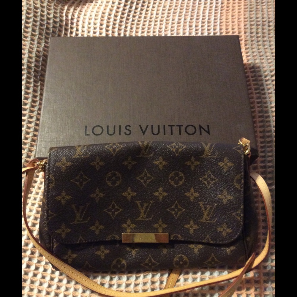 Louis Vuitton Favorite MM