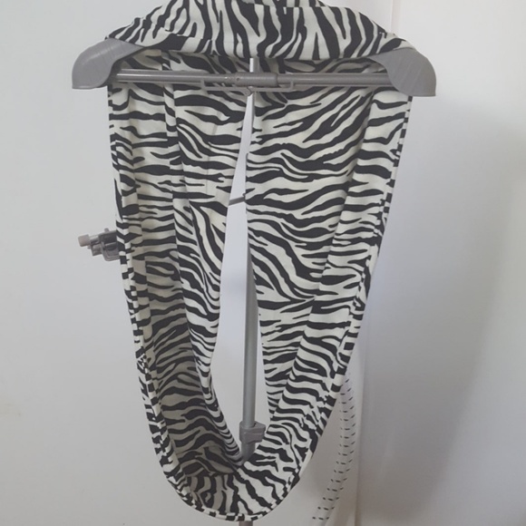 Pashmina - Picture 2 of 3