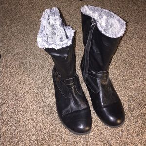 Black Winter Boots