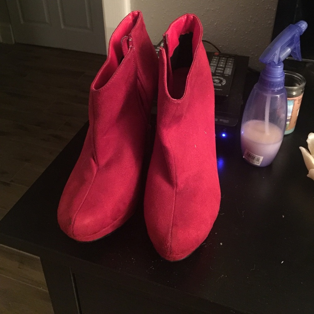 Wedge Heels Red