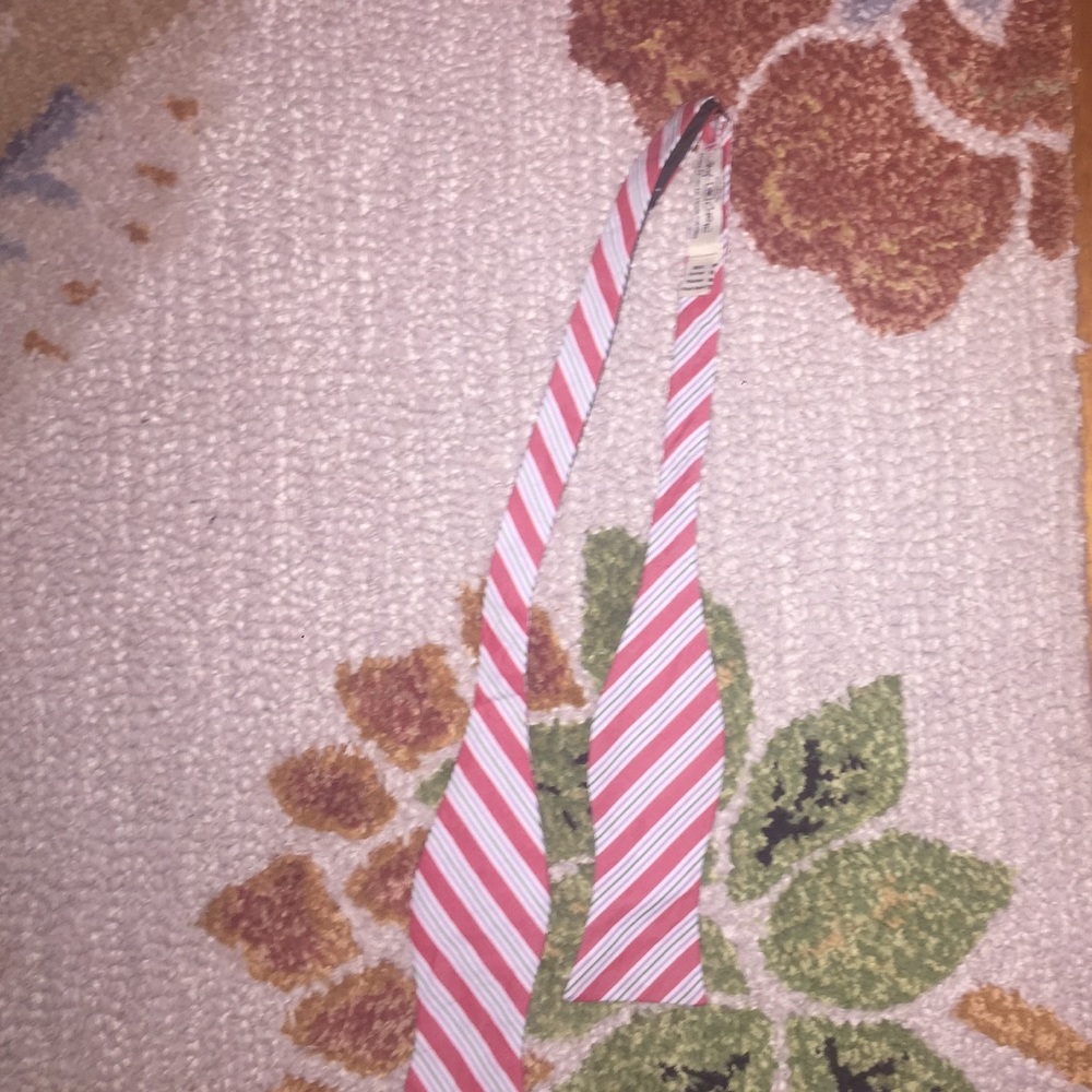 Red and white bow tie