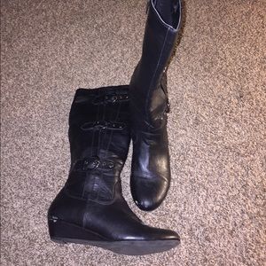 Black Right Under Knee Boots