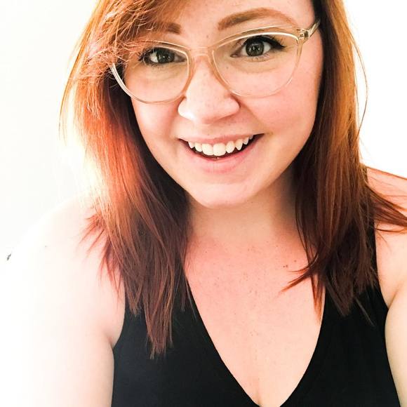 Meet your Posher, Sara - Picture 1 of 1