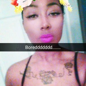 Meet your Posher, Lena