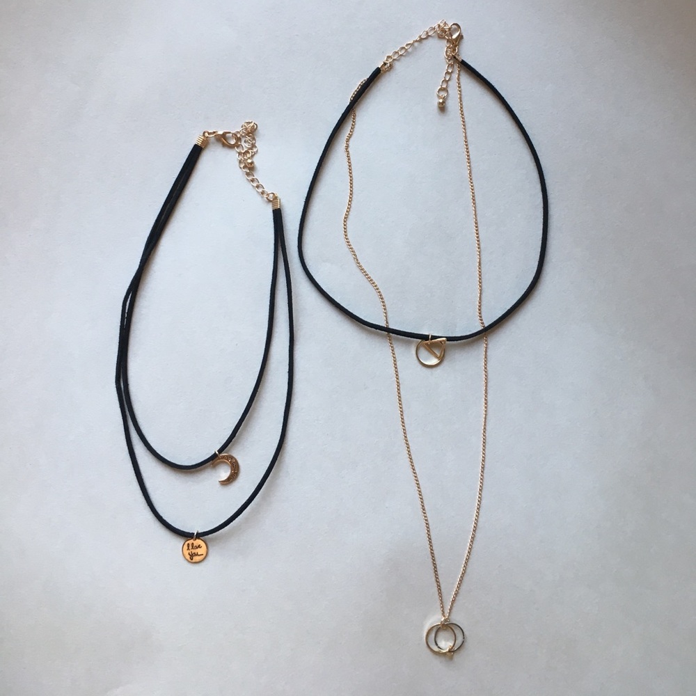 Two velvet layered chokers