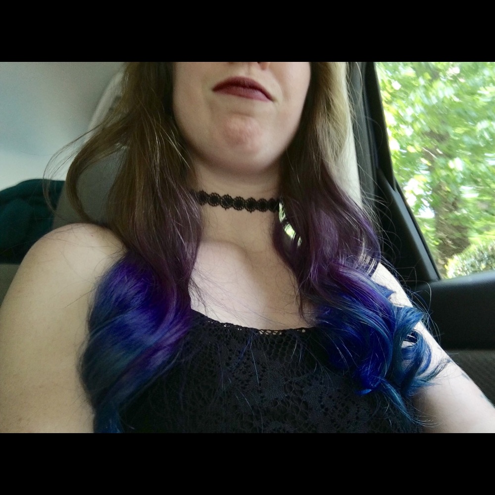 Meet your Posher, Liz