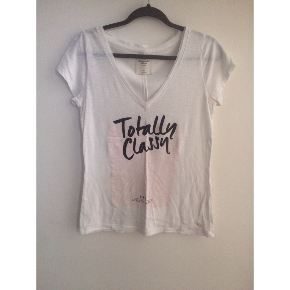 Super chic tee!