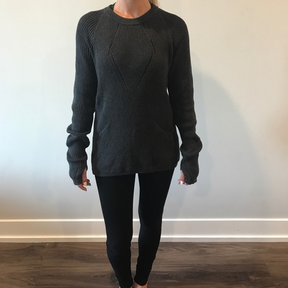 Lululemon sweater