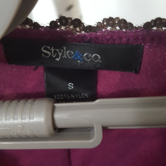 Shirt - Picture 2 of 4