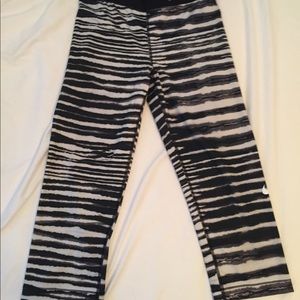 Nike Pro Capris