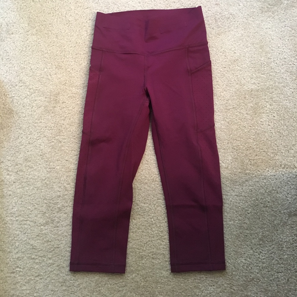 Lulu lemon crop pants