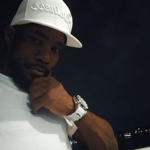 Meet your Posher, Charles