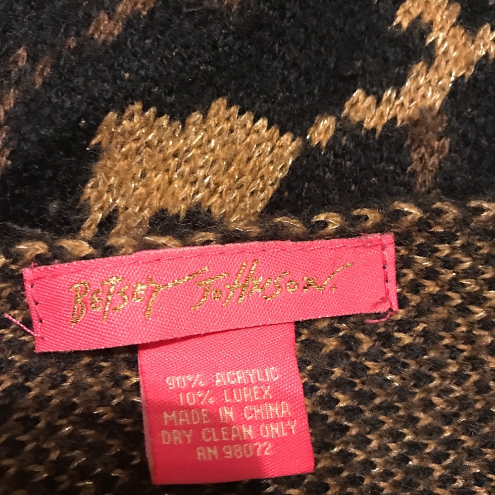 Betsy Johnson leopard scarf
