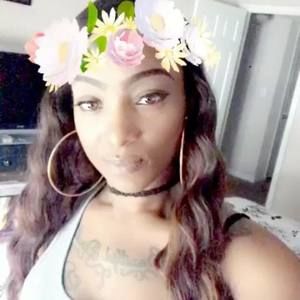 Meet your Posher, Shareena