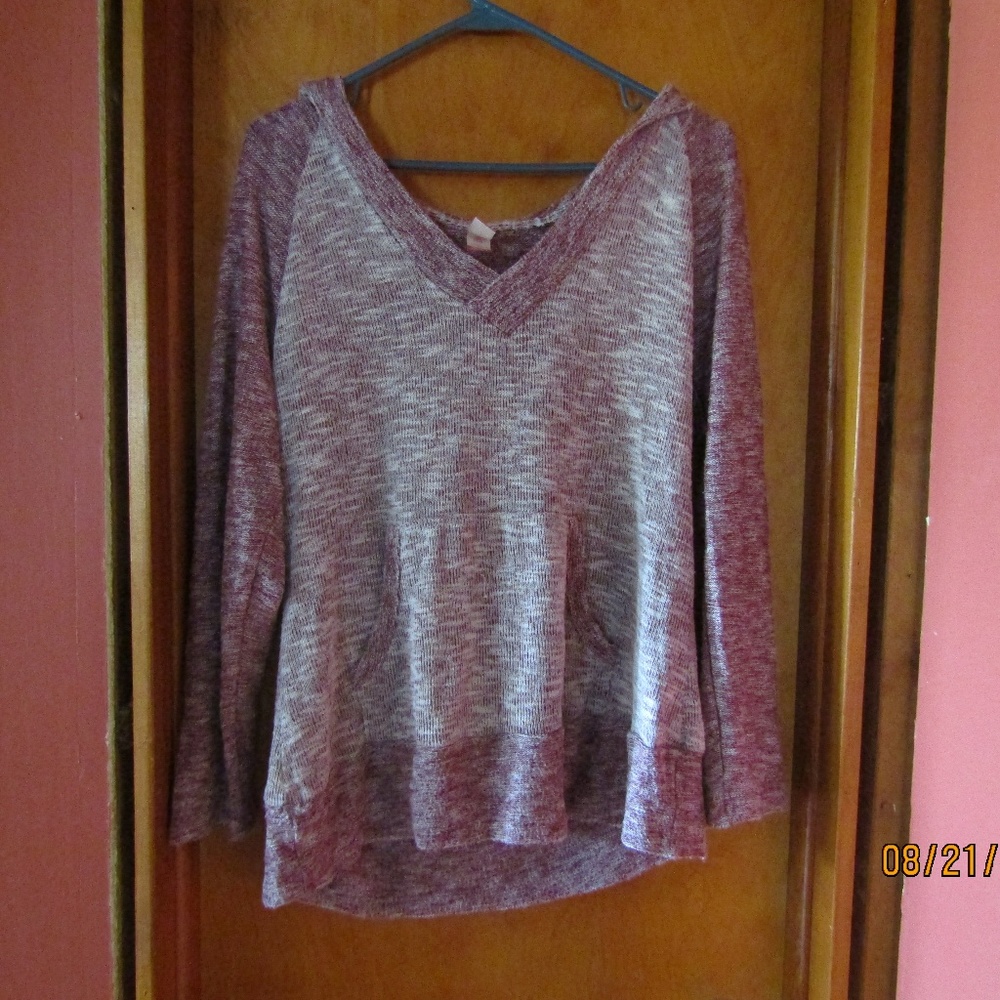 Hooded sweatshirt