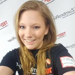 Meet your Posher, Samantha