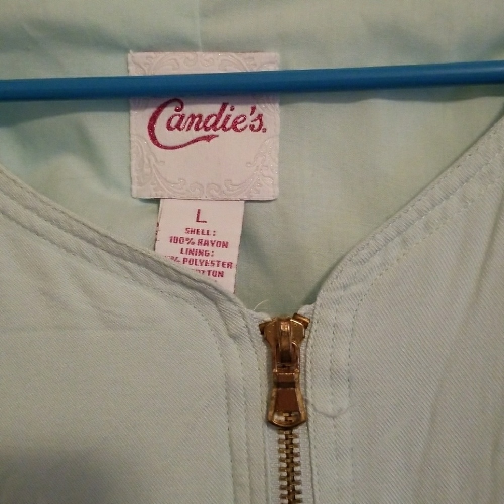 jacket - Picture 3 of 3