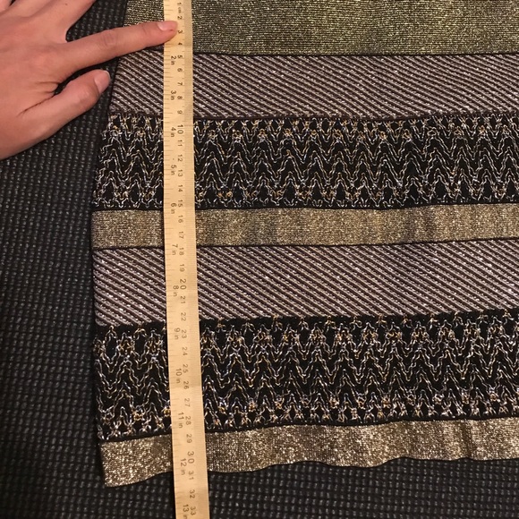 💫Black and Gold Bandage Skirt 💫 - Picture 3 of 4