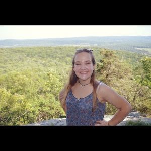 Meet your Posher, Briana