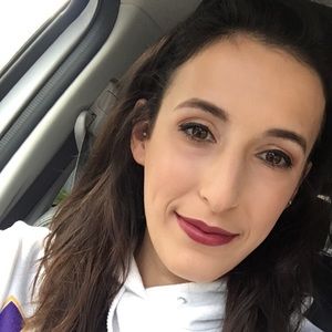 Meet your Posher, Cassie