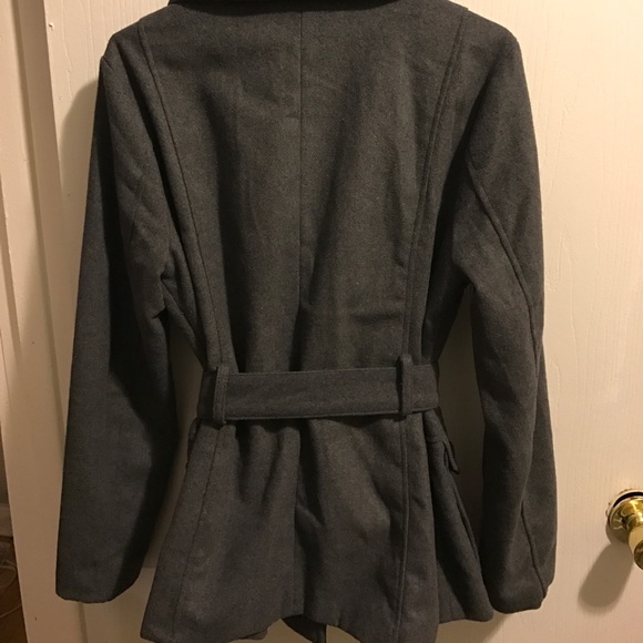 Jacket - Picture 3 of 3