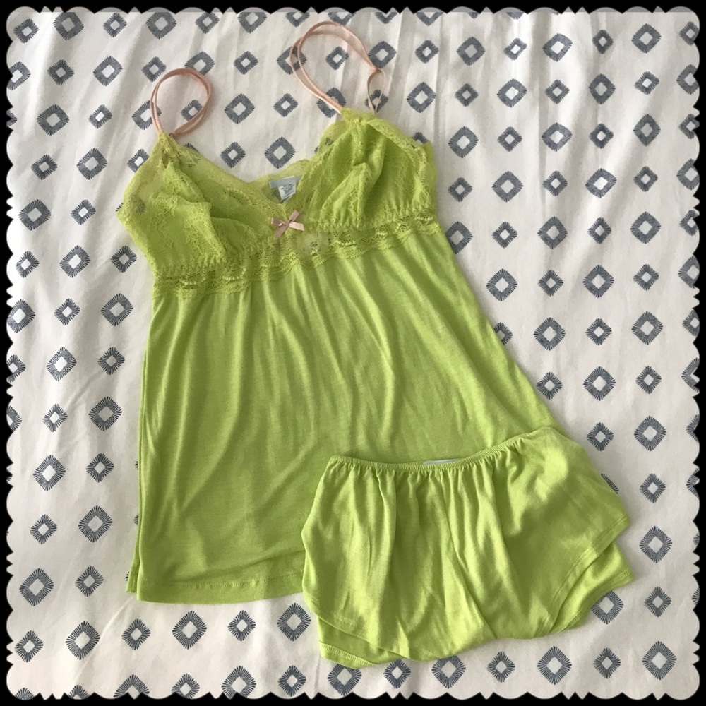 Eberjey  NWT Cami and Tap Pant Set