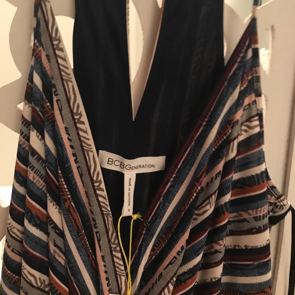 Dress - Picture 2 of 5