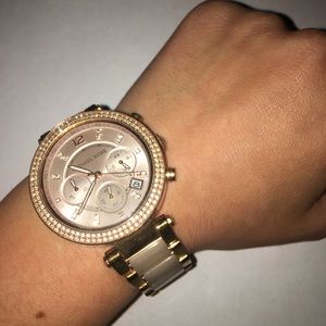 Michael Kors rose gold watch