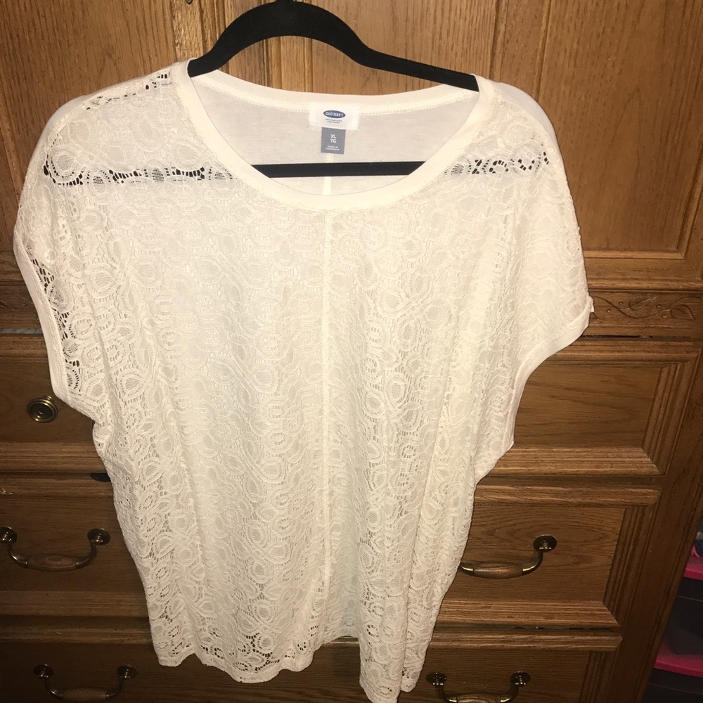 Cream lace top size XL