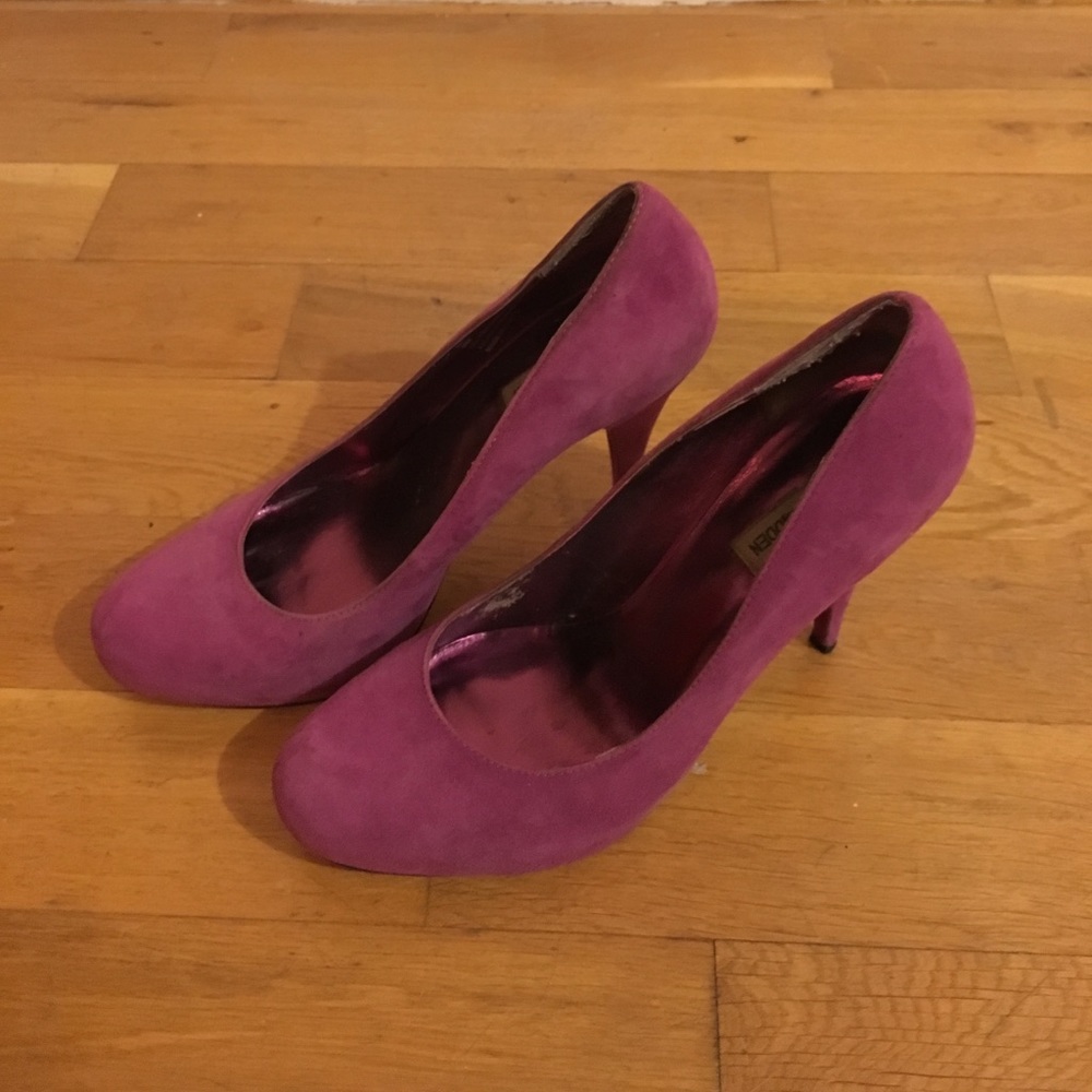 Fuchsia heels