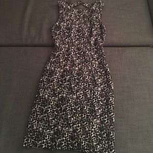 Black and white spotted dress size 4