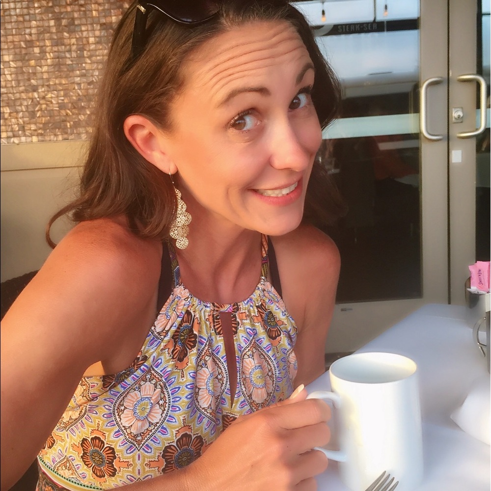 Meet your Posher, Angela
