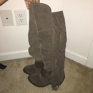 Over the knee fall fringe boots