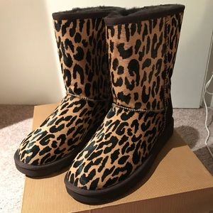 BRAND NEW! Leopard UGG boots