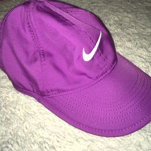 Nike Featherlight Running Hat