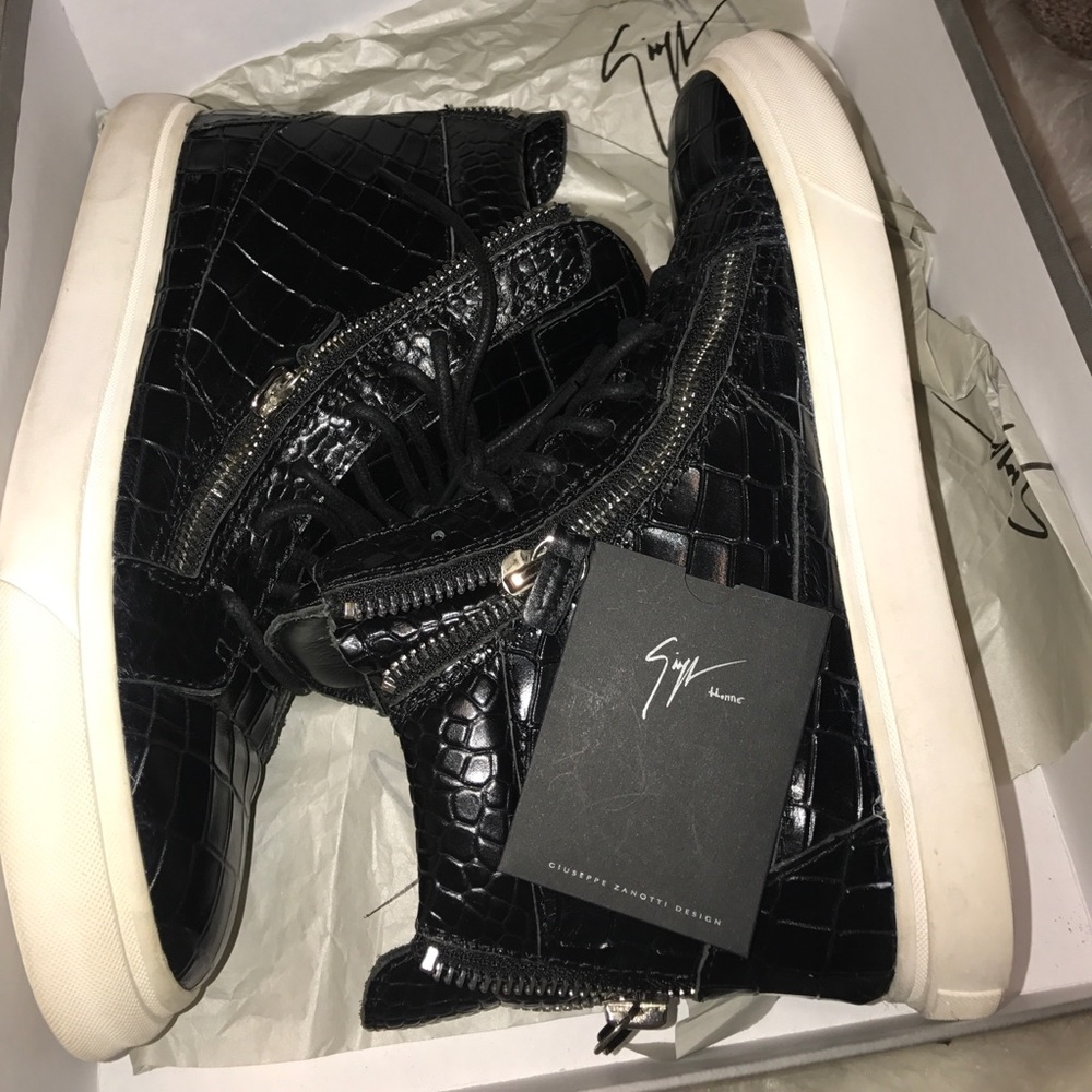 100% Authentic Giuseppe Zanotti Sneakers
