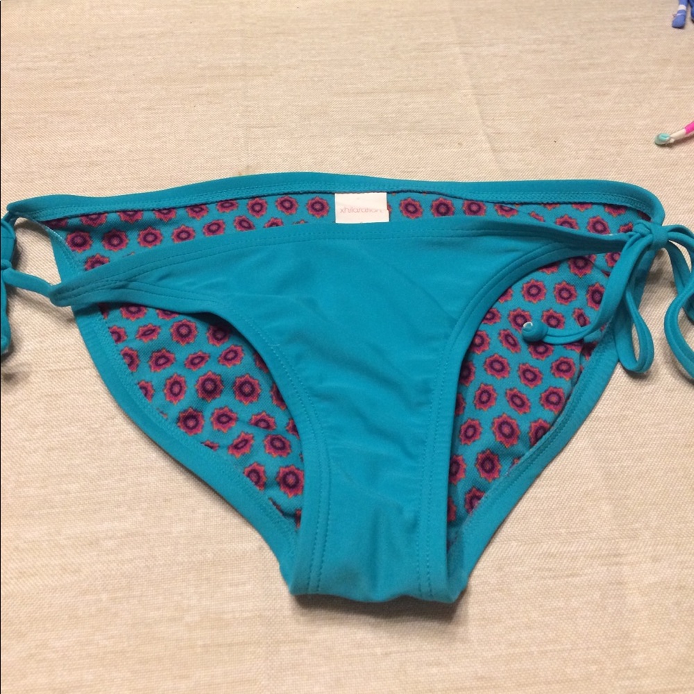 Bikini bottom
