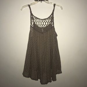 Free People tank top !!