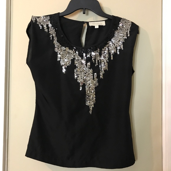 Olive & Oak Tops - Black Sequin Top
